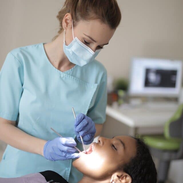 Kosmetisk tandbehandling